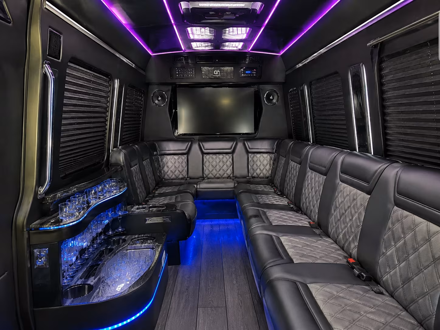 find airport transportation to dfw for deploying and returning personnel