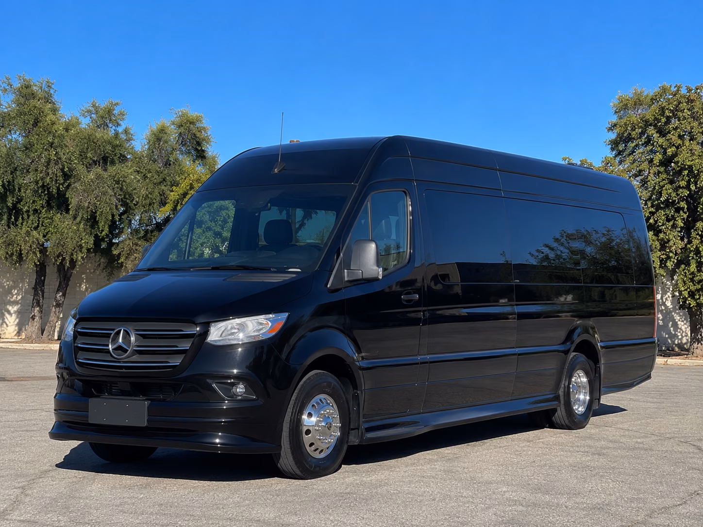 transportation serving haltom city and nearby cities