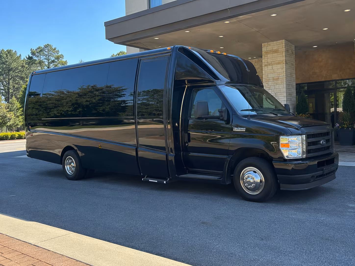 with haltomcitycharterbuscompany com you ll find concert transportation to dickies arena and beyond