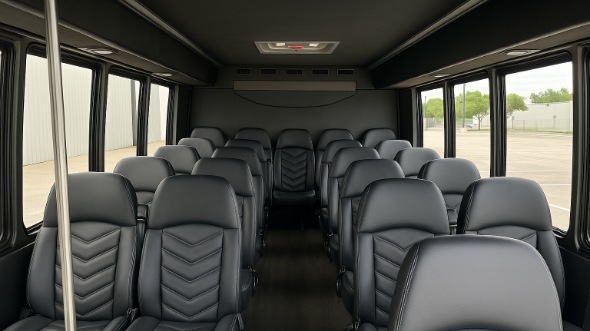 mesquite 28 passenger minibus